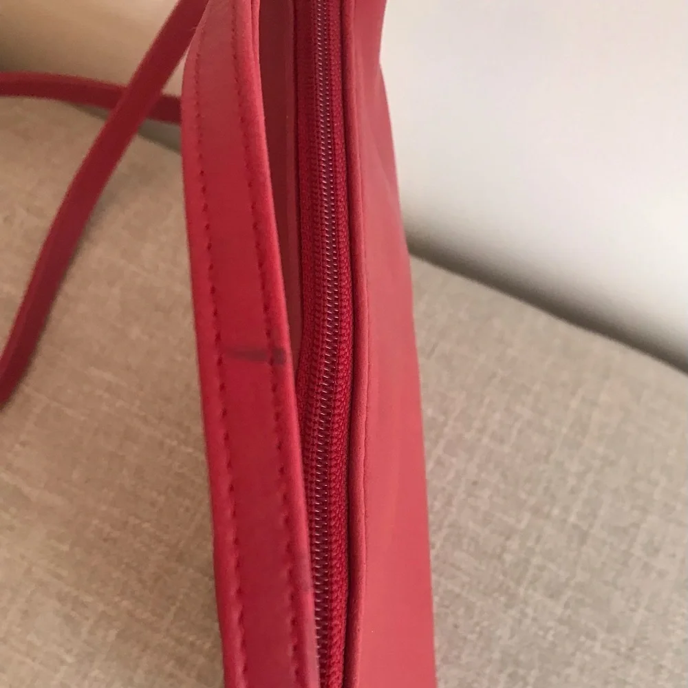 Liz Claiborne Small Red Leather Crossbody Purse - Picture 4 of 4